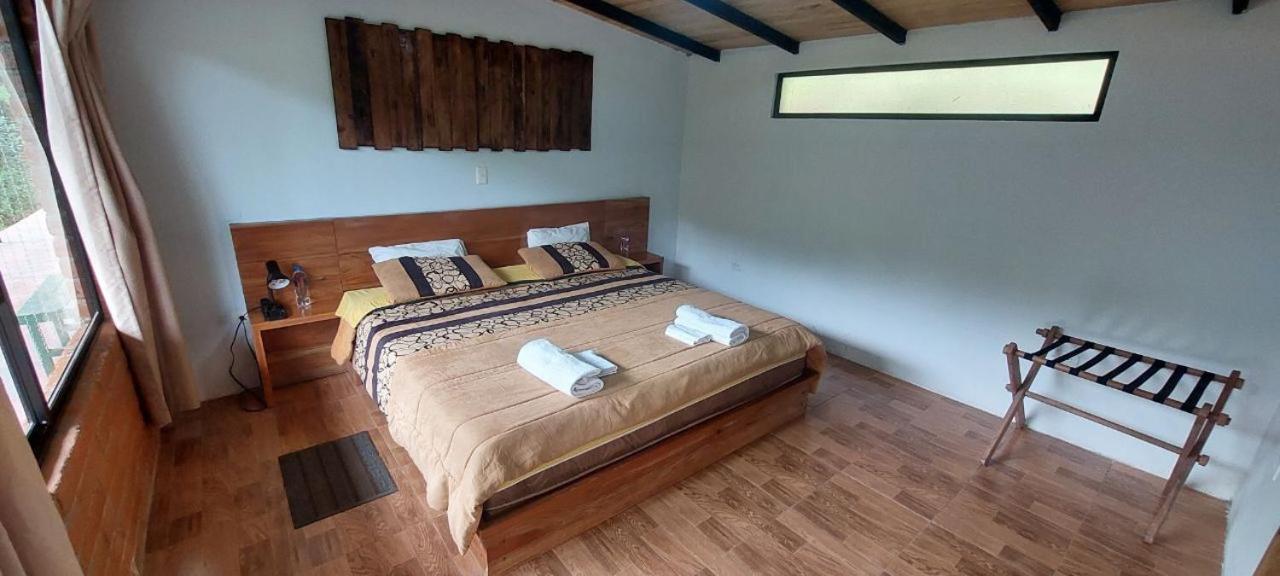 Mindo Loma Bird Lodge Екстериор снимка