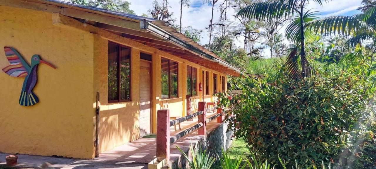 Mindo Loma Bird Lodge Екстериор снимка